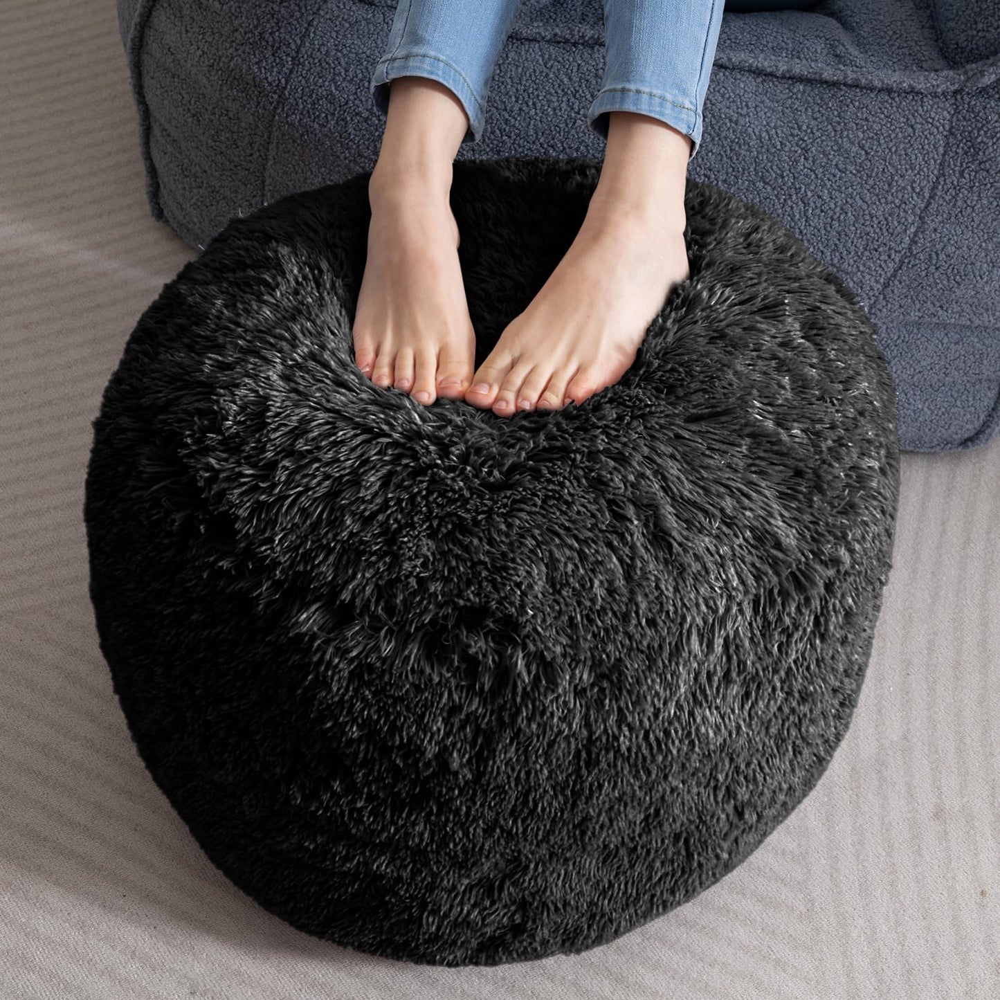 HIGOGOGO Faux Fur Beanbags Round Footstool Bean Bag Pouf with Foam Chunk Filling, 50 x 35 cm Floor Poufs Foot Rest for Living Room, Black