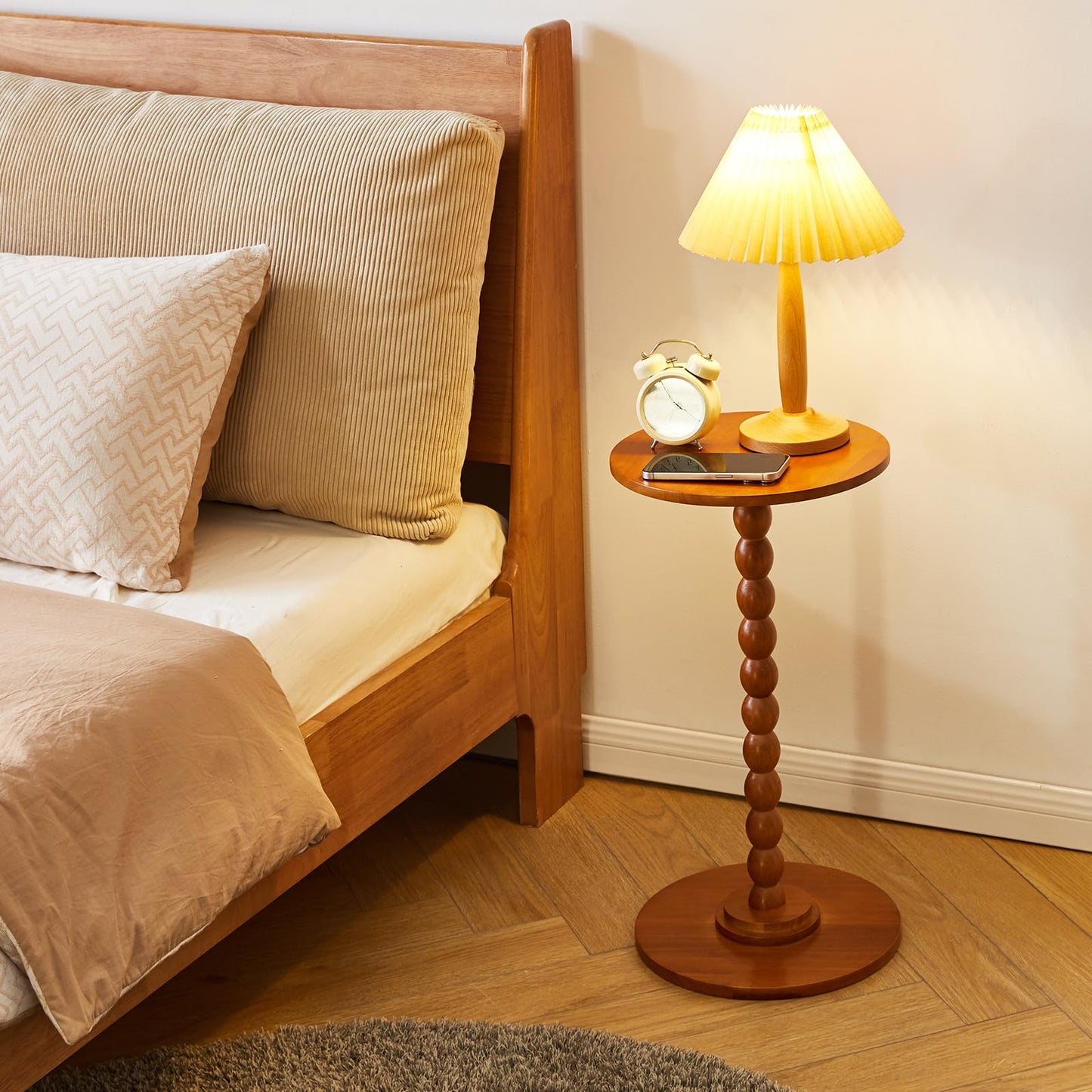 Aibiju Round End Table, Small Side Table, Modern Accent Nightstand, Sofa Table with Solid Wood Leg for Small Spaces, Living Room, Bedroom