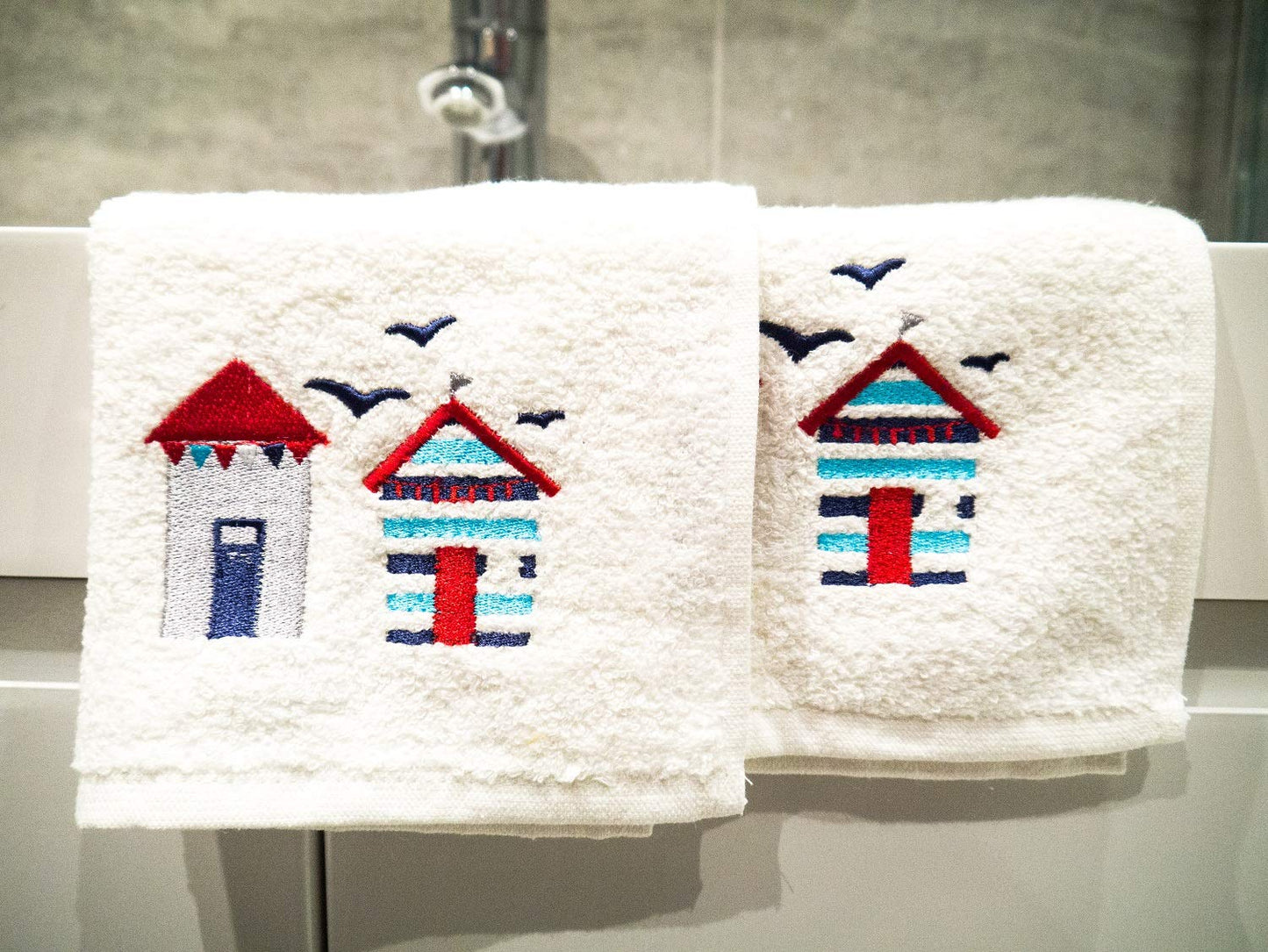 Lex's Linens Beach Hut & Birds Embroidered Towels (Pack of 2 Flannels)