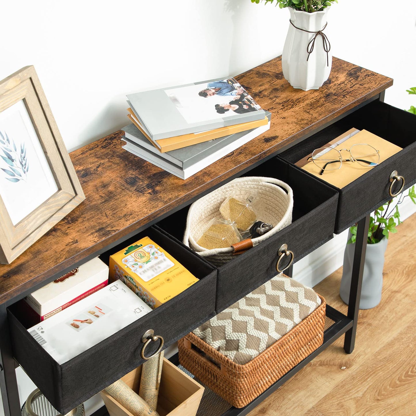 HOOBRO Console Table, Hallway Table, Slim Sofa Table with 3 Non-woven Drawers, Metal Mesh Frame, Sturdy, Narrow Side Table for Small Spaces, Entrance
