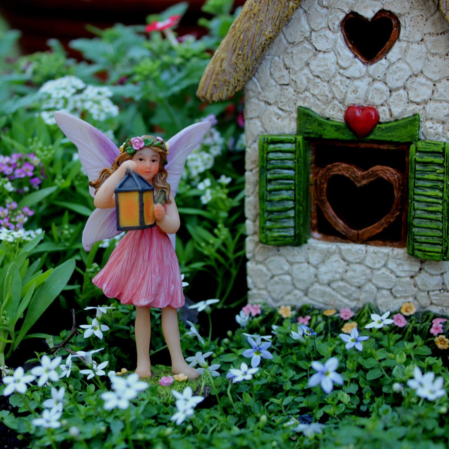 PRETMANNS Fairy Garden Ornaments - Fairy Houses for the Garden - Fairy House with Fairy Figures for Fairy Garden - Fairy Garden Accessories with