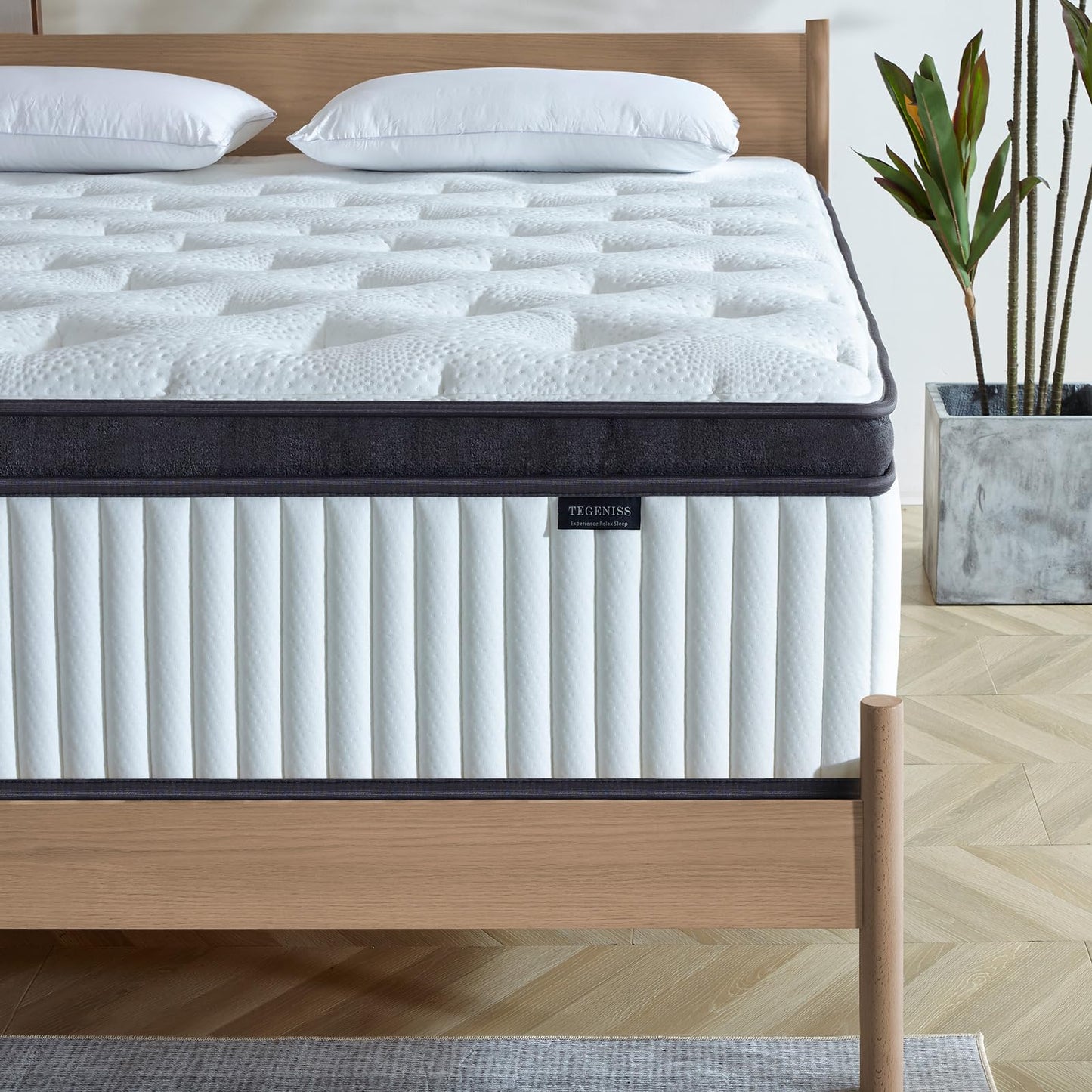 Tegeniss Double Mattress 25cm with Memory Foam & Pocketing Spring |In a Box,Medium Firm, Breathable Cover,Motion Isolation,Edge Support,White