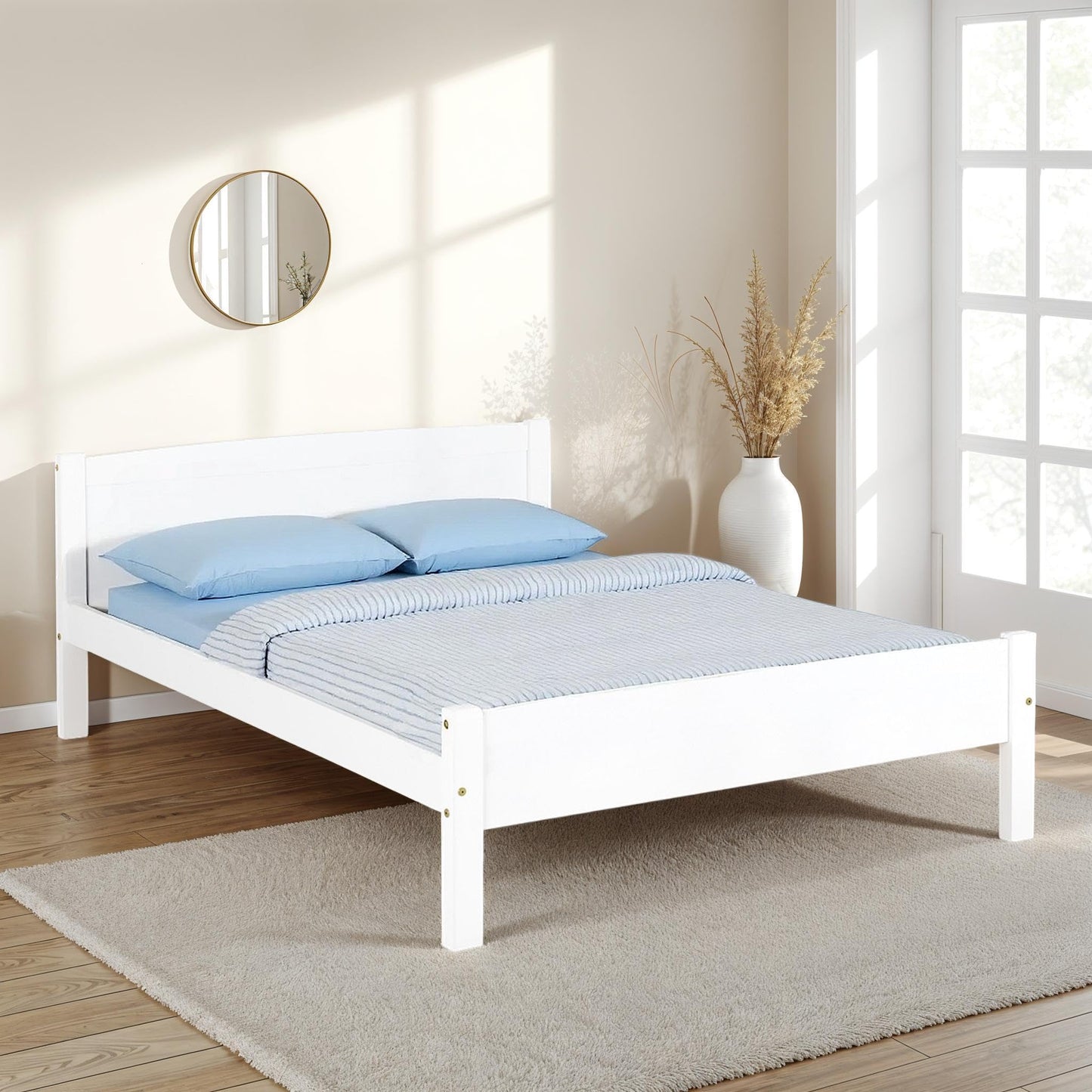 Seconique Amber 4'6" Double Bed in White