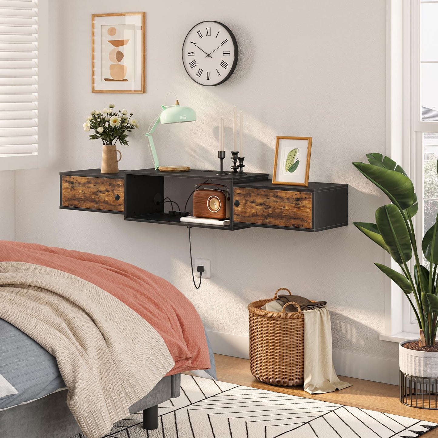 HOOBRO Floating TV Unit, Wall Mounted TV Cabinet with Power Outlet, Entertainment Media Console Shelf Cabinet for Under TV Storage, Living Room