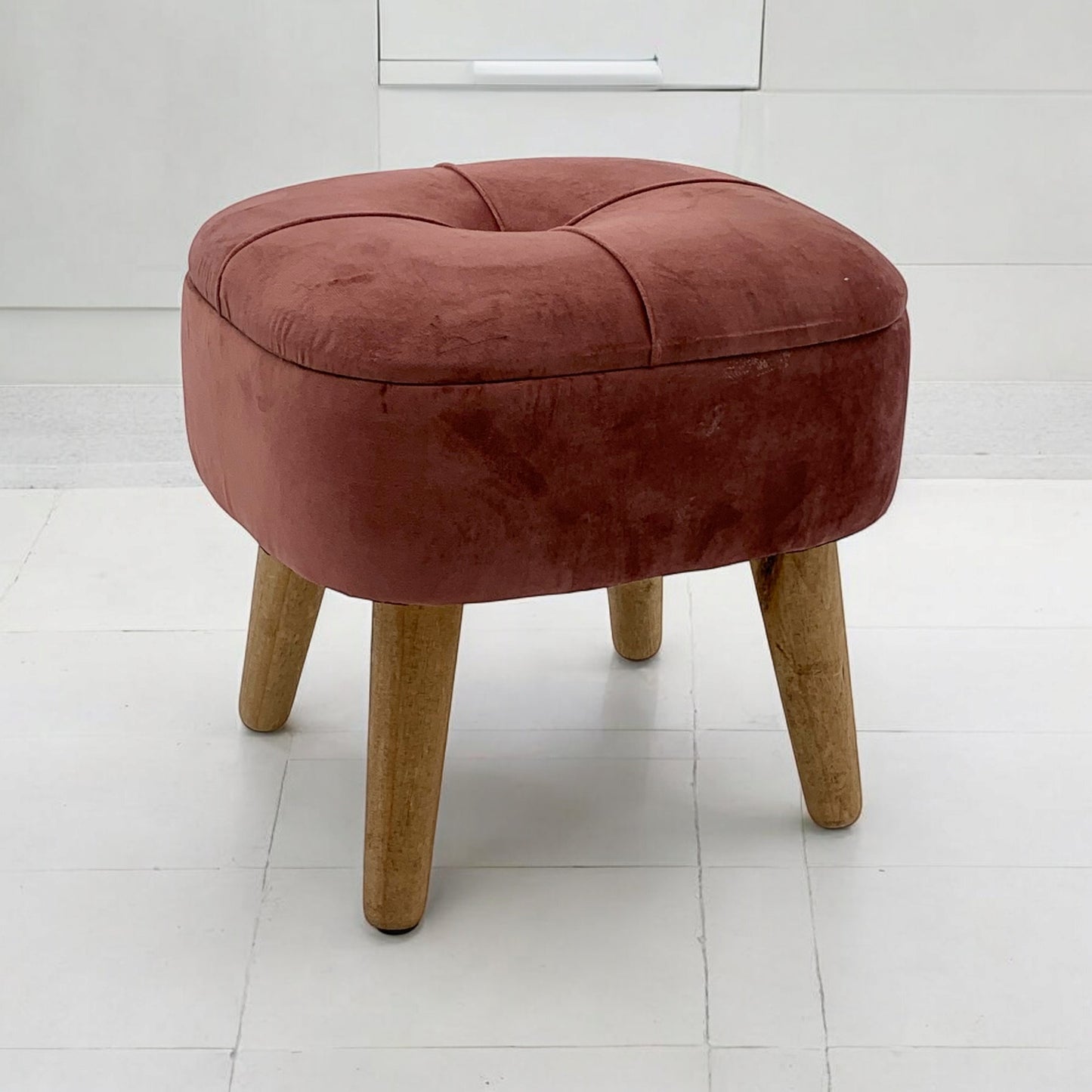 AcaciaHome Stylish & Durable Living Velvet Ottoman Footstool with Lift-Up Storage, Round Design, Traditional Pattern, Comfortable Medium Firmness for Living Room, Office or Lounge (Pink, Round)