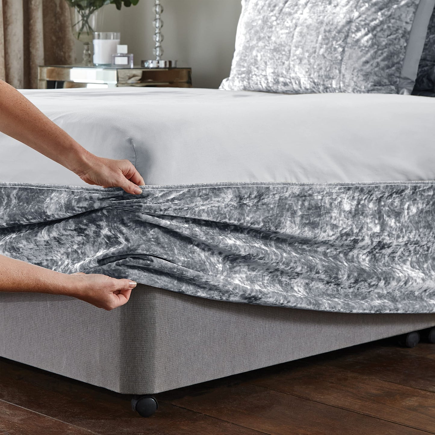 Catherine Lansfield Crushed Velvet King Divan Base Wrap Silver BD/46254/W/BWRAPK/SI