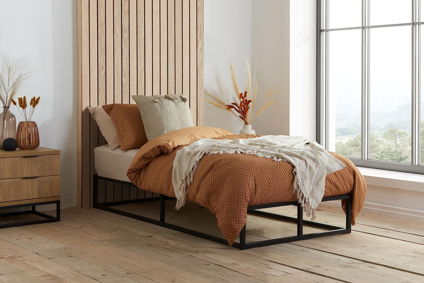 Birlea Soho Single metal platform bed black