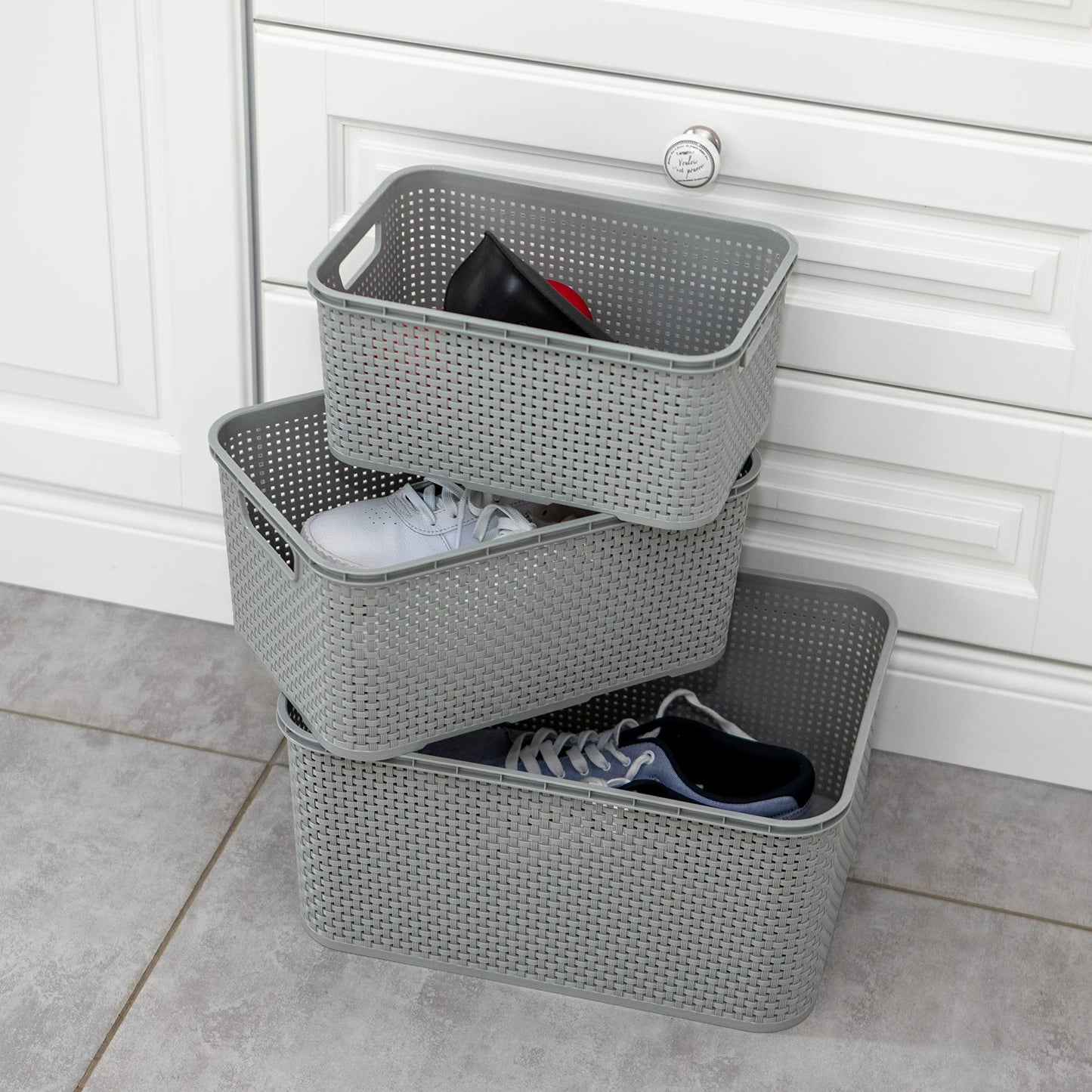 BranQ Home Essential Universal Multifunctional Basket in Rattan Design, Size L 19 L, BPA-Free Plastic PP, Light Grey, 38 x 27.8 x 18.5 cm