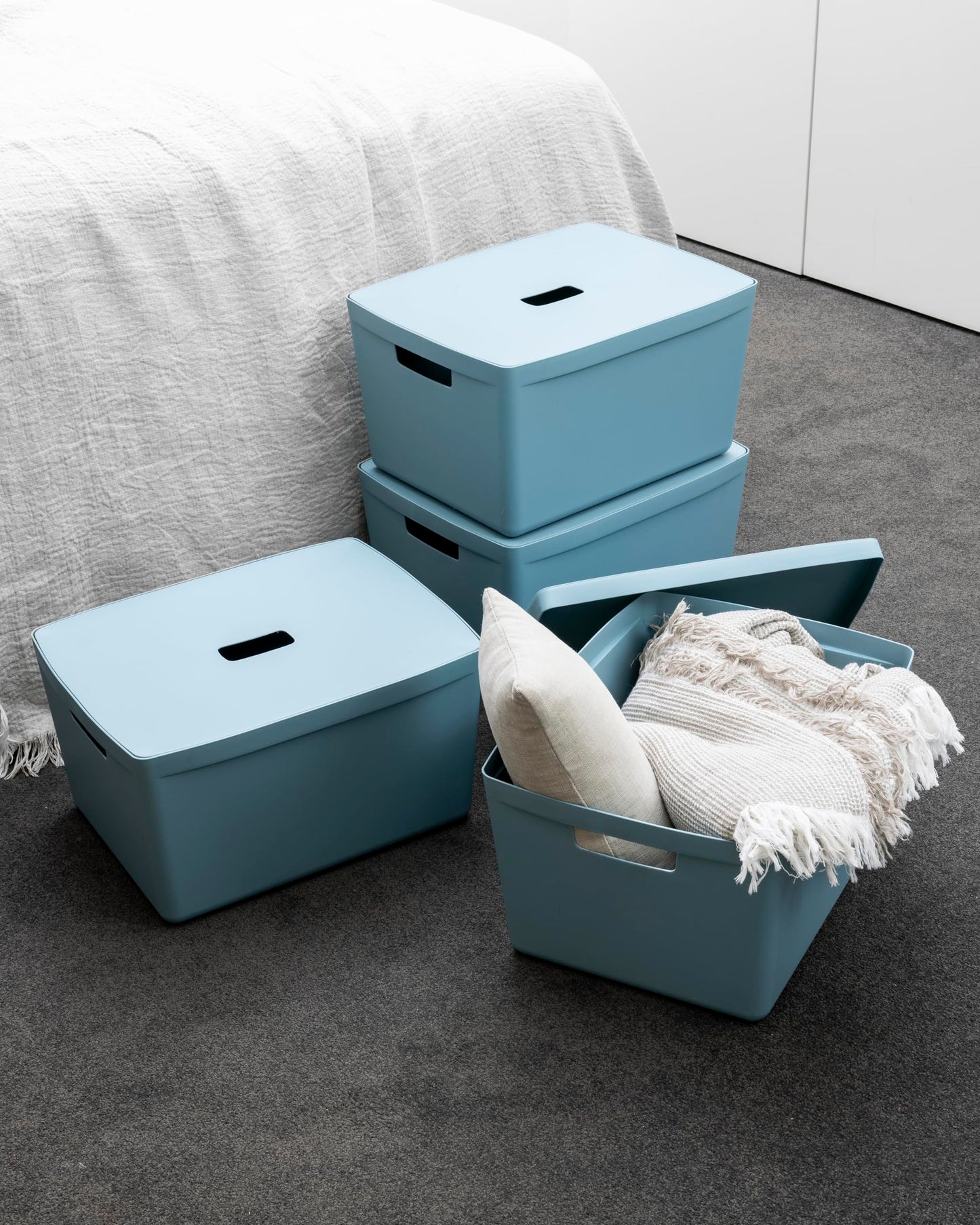 IDEA HOME FLEXISTORE Storage Box 28L – Durable Organizer with Lid and Handles – Unbreakable Plastic – Denim Blue Storage Container for Home and Office
