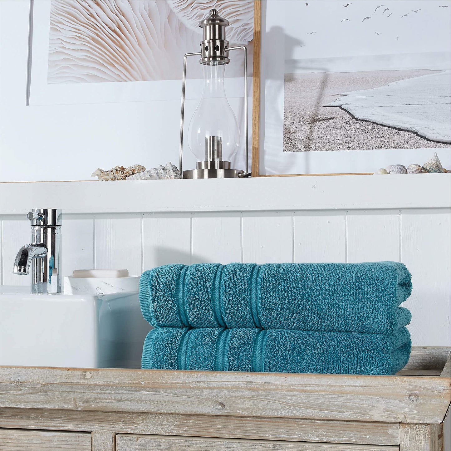 Christy Antalya Large Bath Towels | Set of 2 | 100% Turkish Cotton | 600GSM | Soft Plush Luxury Towel Set | 70cm x 125cm | Quick Dry | Jade Teal