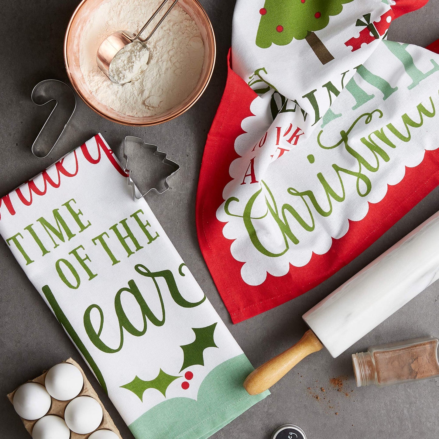 DII Holiday Kitchen Towel Set, Christmas Tea Towels for Baking, Cooking & Entertaining 18x28, Holiday Sayings, 2 Piece