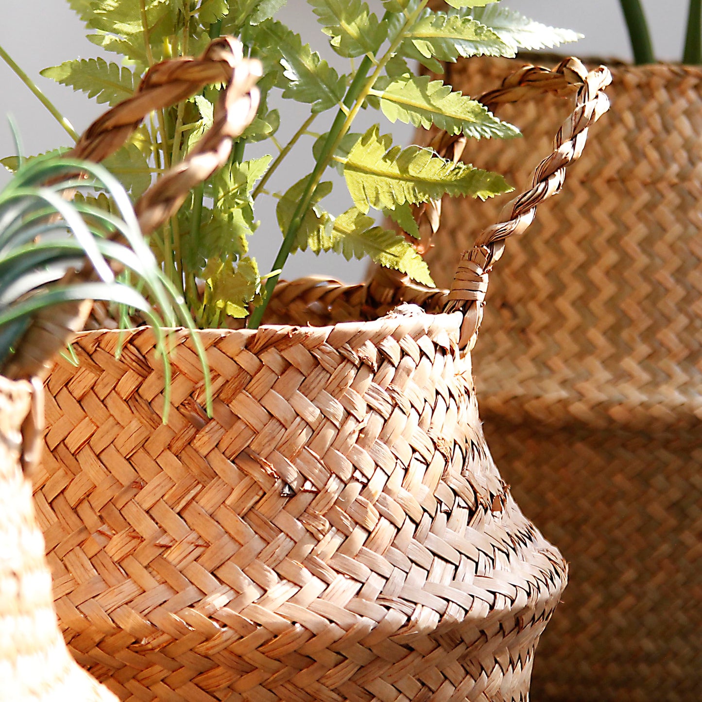 FEILANDUO Seagrass Belly Basket Woven Plant Pot with Handle, Natural Foldable Laundry Toy Storage Baskets for Shelves
