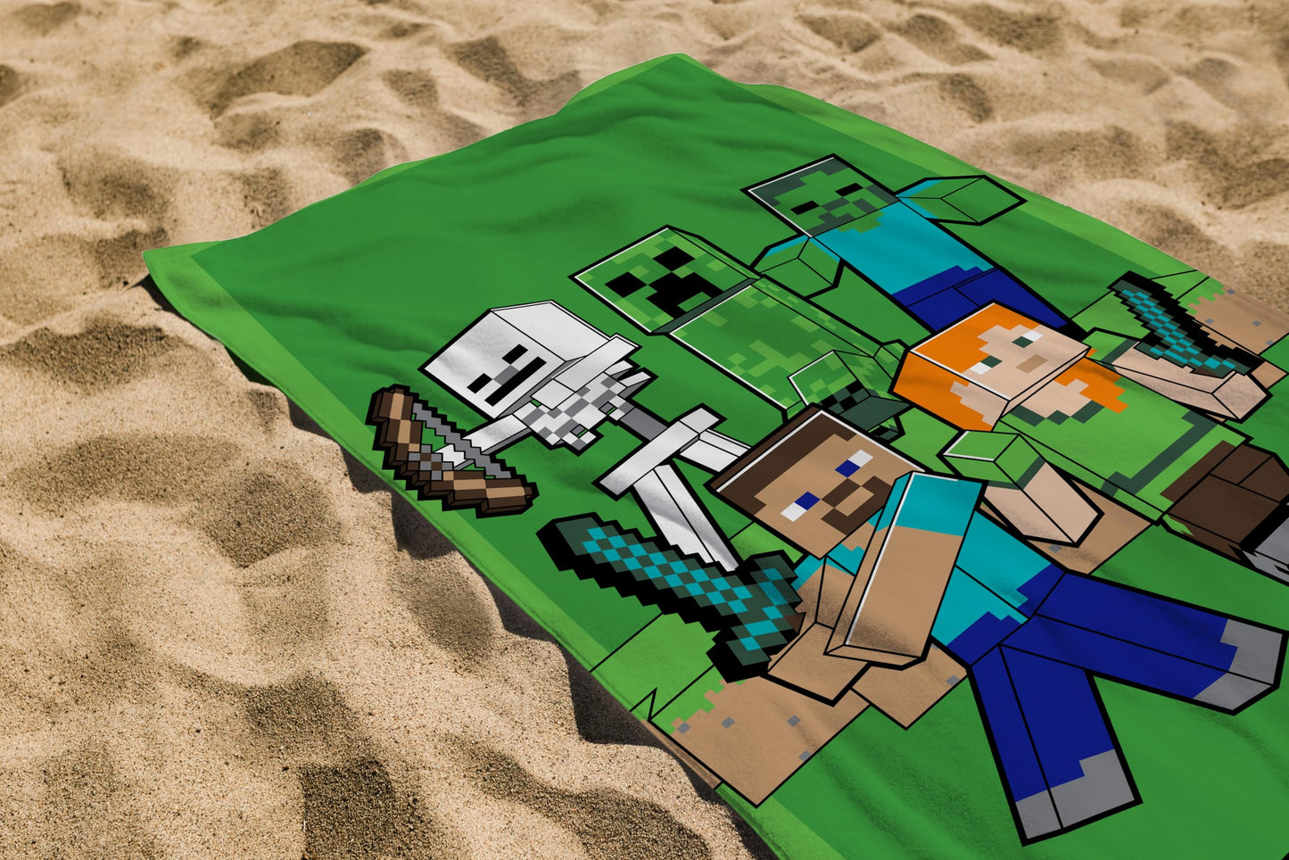 hermet, Minecraft Beach Towel, 70 x 140 cm, Beach or Pool Towel, 100% Soft Cotton, Practical and Lightweight