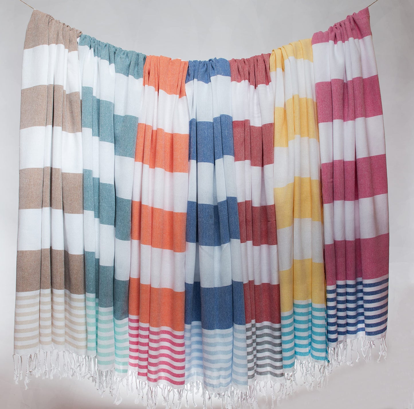 Blue Beach Turkish Towel - 100x180cm Large Turkish Hammam Peshtemal Towel - Super Absorbent, Quick Dry, Lightweight, Compact Towels for Swimming