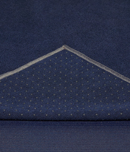 Manduka Yogitoes Yoga Towel for Mat, Non-Slip and Quick Dry for Hot Yoga with Rubber Bottom Grip Dots,Thin and Lightweight, 71 Inches, Midnight