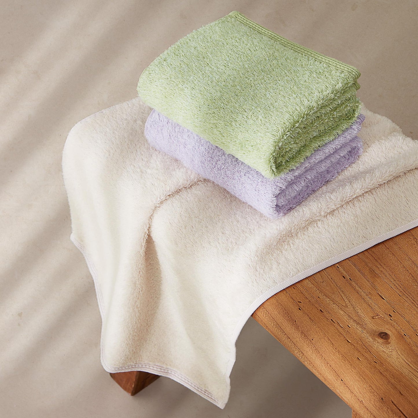 Vie TRIOMPHE 3 Pack Hand Towel Set Ultra Soft Highly Absorbent Quick Dry Zero-Twist Long-Staple CottonHand Guest Face Towel for Bathroom Gym Salon
