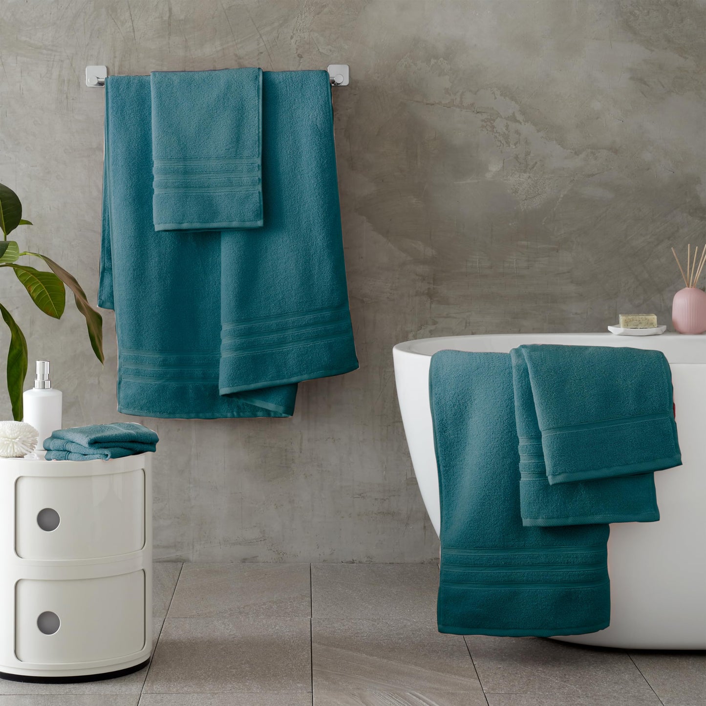 Catherine Lansfield Zero Twist Cotton 30x30cm Face Cloth Pair Teal Green