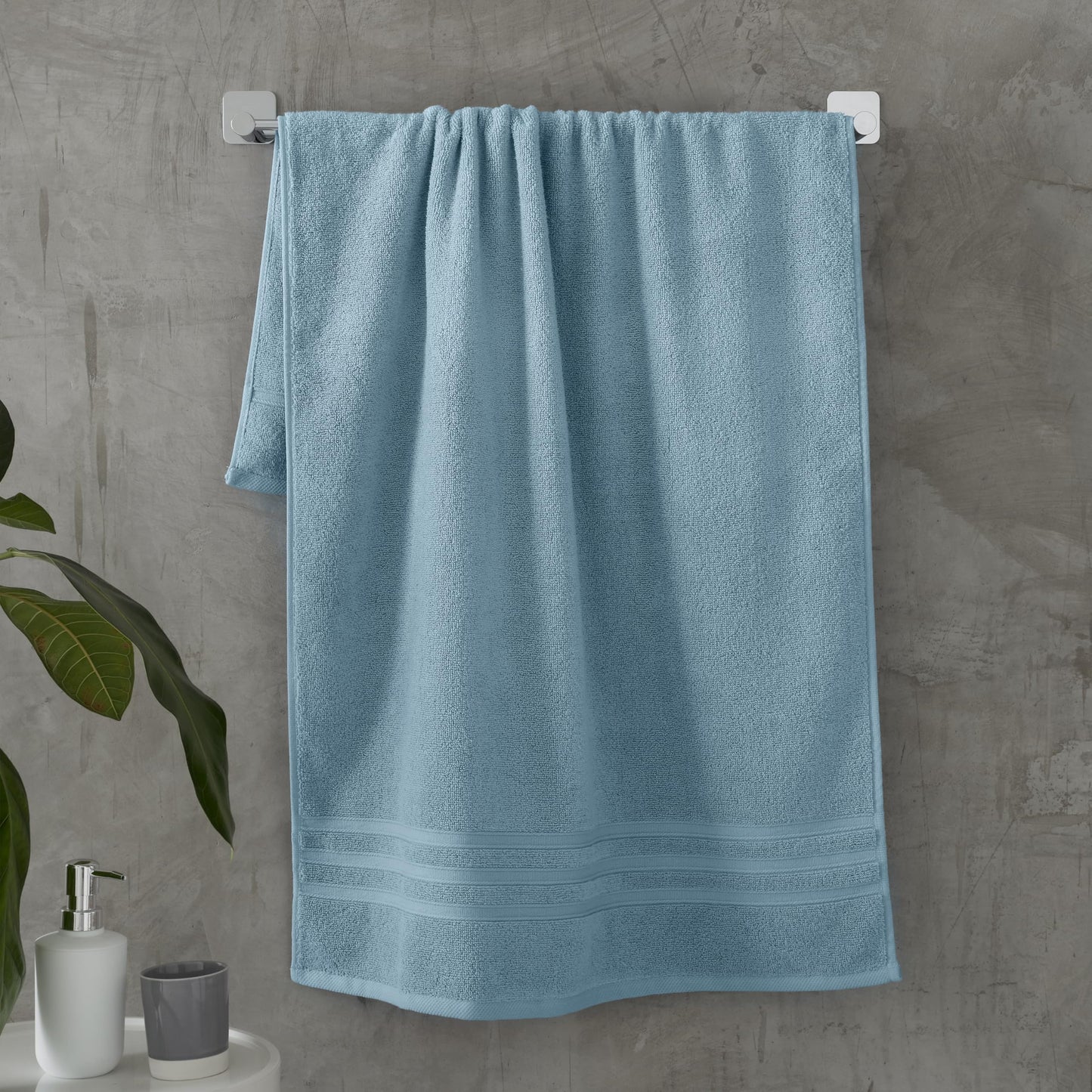 Catherine Lansfield Zero Twist Cotton 70x120cm Bath Towel Blue