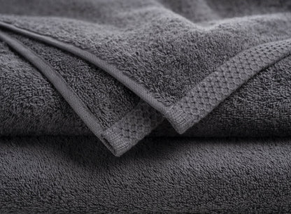 SLEEPZEN Set of 2 Grey Bath Towels - GOTS Certified Organic Cotton 500gr/m2 - Made in the EU - 2 Bath Sheets 70x140cm - Absorbent, Soft and Ecological