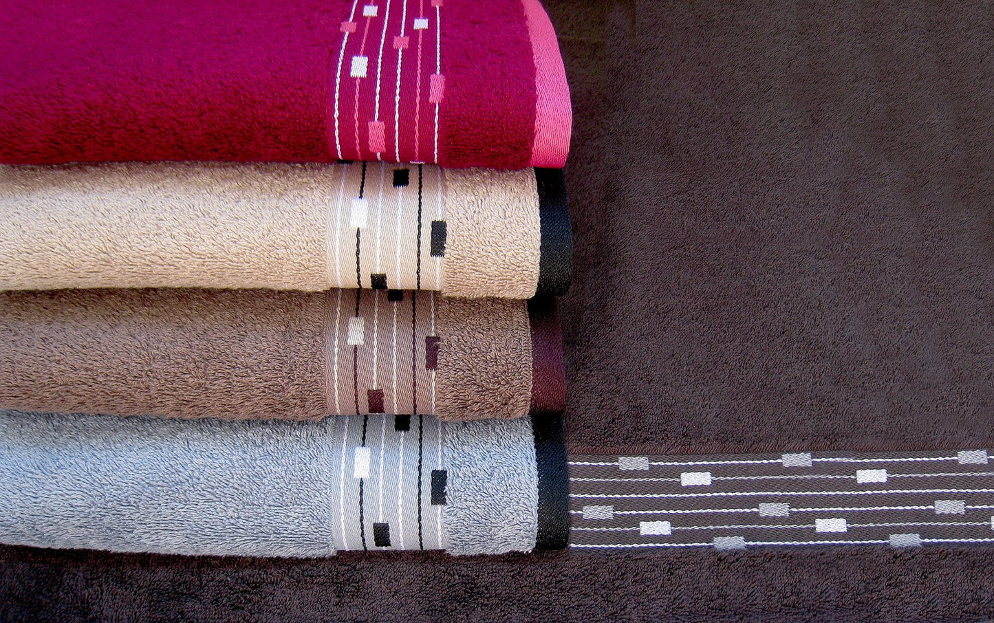 frottana Magic shower towel 67 x 140 cm made of 100% cotton, graphite