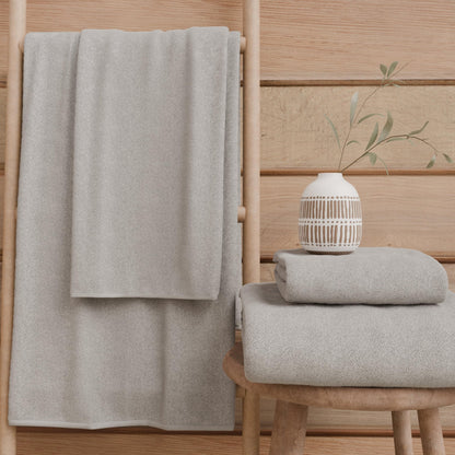 PETTI Artigiani Italiani - 100% Cotton Terry Bath Towels, 1+1 Towel Set, 2 Pieces 1 Face Towel and 1 Hand Towel, Light Grey Towels
