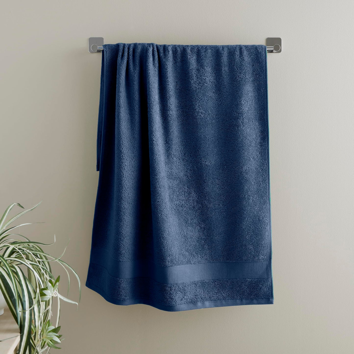 Catherine Lansfield Anti Bacterial Soft & Absorbent Cotton Hand Towel Navy Blue