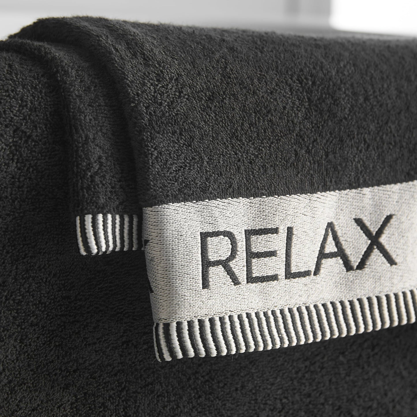 Catherine Lansfield Relax And Unwind 50x85cm Hand Towel Black
