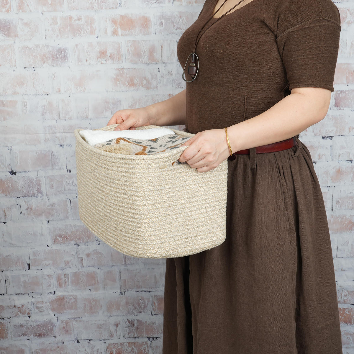 XUANGUO Rope storage Basket Bins Woven Basket for Organizing Shelves Rectangle Decorative Baskets For storage Clothes Toys Books Towels Square Wicker