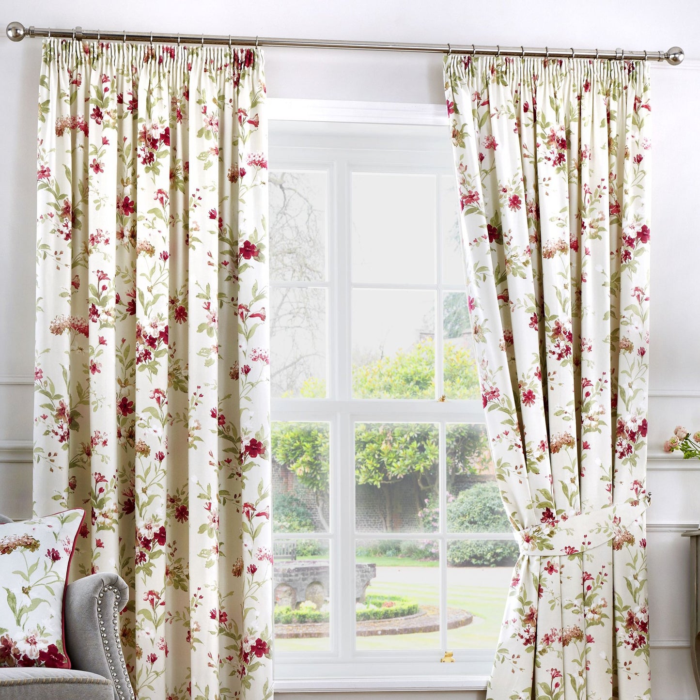 Fusion - Jeannie - Curtains, 229 x 229cm, Red
