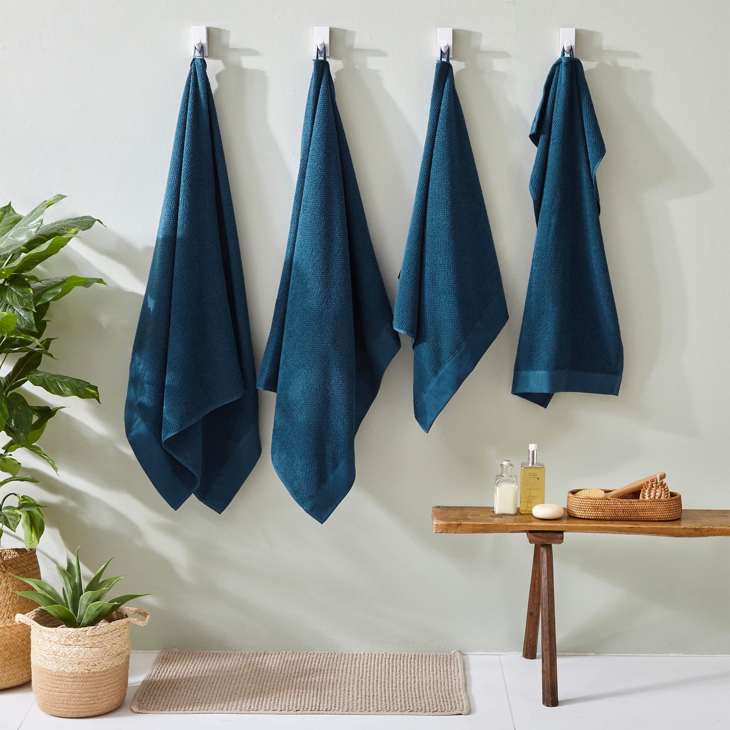 furn. Textured Bath Towel, Cotton, Blue,70 x 130cm