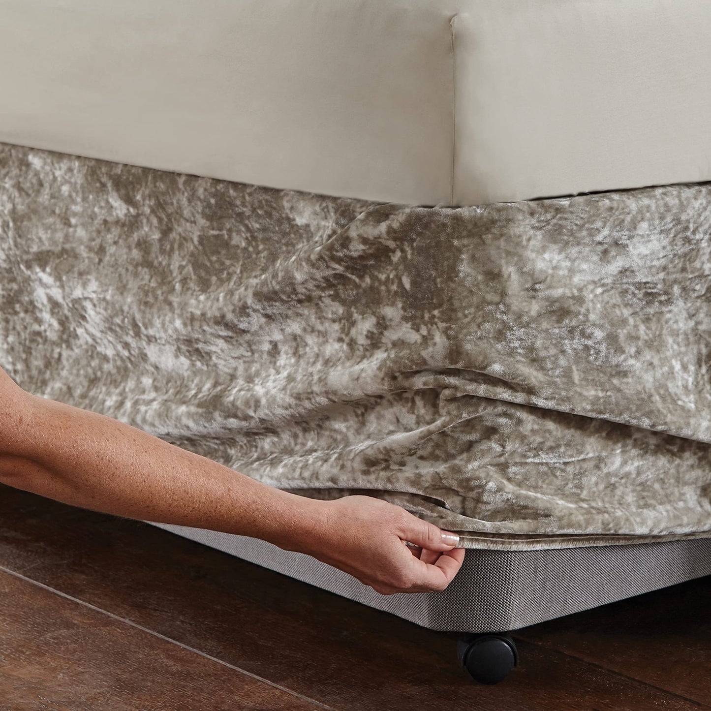 Catherine Lansfield Crushed Velvet King Divan Base Wrap Natural BD/46254/W/BWRAPK/NT