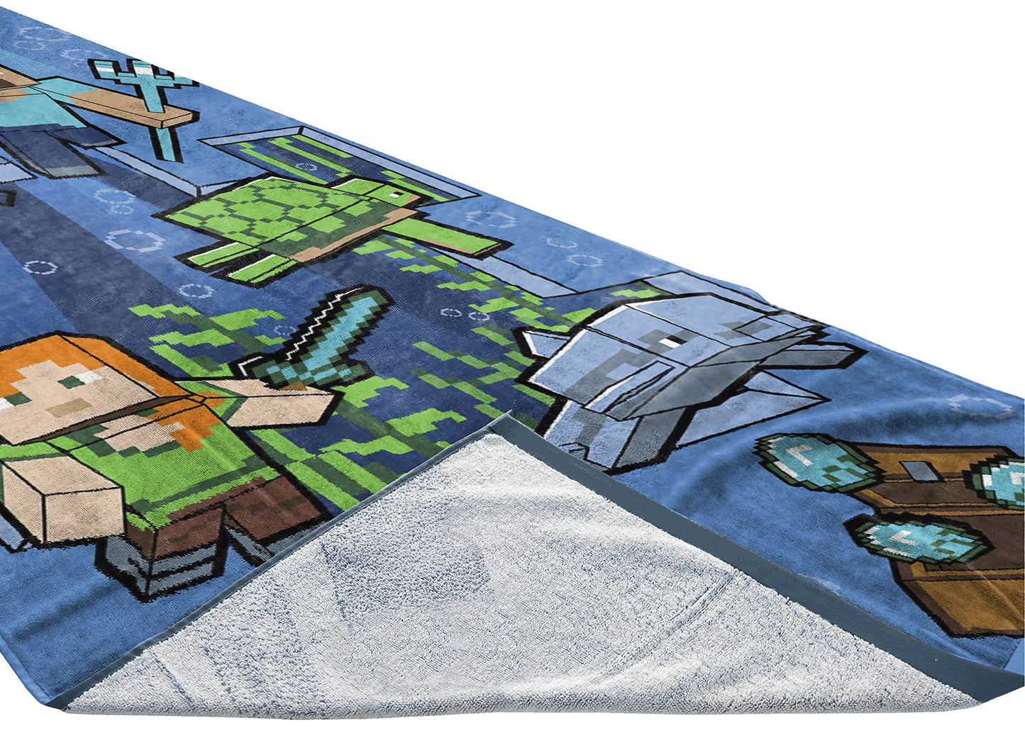 Jay Franco Minecraft Underwater Adventure 71cm x 147cm Beach Towel