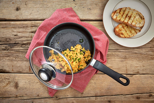 Judge Vista Stainless Steel Non-Stick Large Saucepan 18cm 1.8L, Shatterproof Vented Glass Lid, Induction Ready, Oven Safe, 25 Year Guarantee