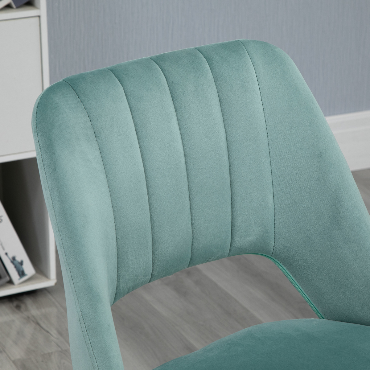 Swivel Office Chair Velvet Fabric Scallop Shape Computer Desk Chair Green