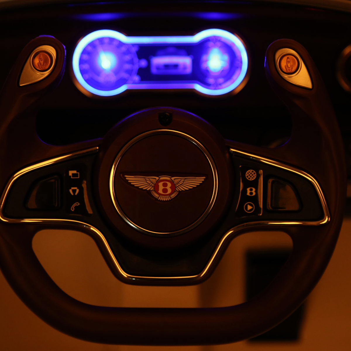 Electric Ride-on Car w/ LED Lights Music Parental Remote Control White HOMCOM