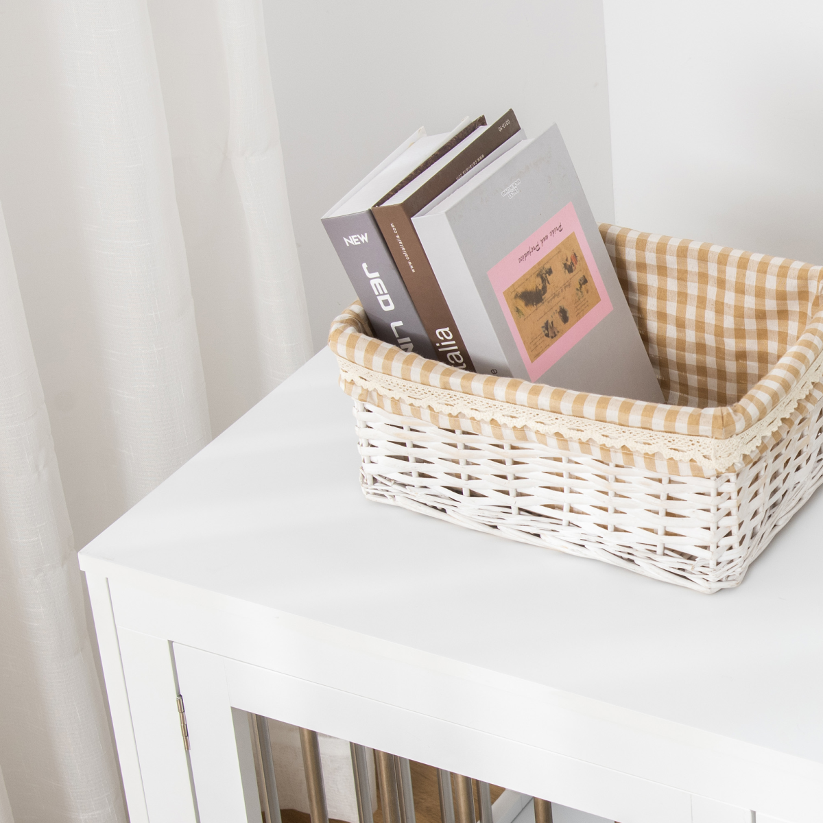 Furniture-Style Dog Crate End Table w/ 2 Doors, for Medium Dogs Pawhut