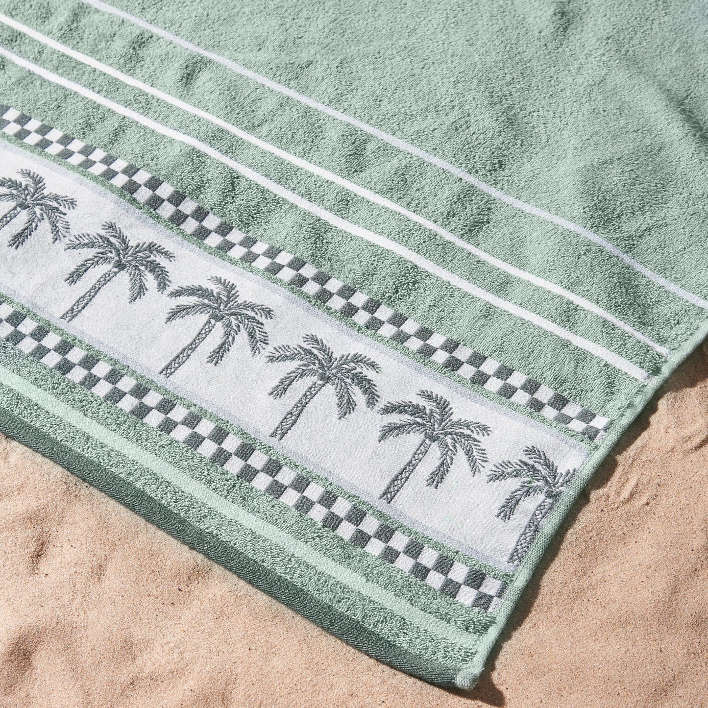 Catherine Lansfield Palm Trees 90x180cm Cotton Extra Large Beach Towel Green