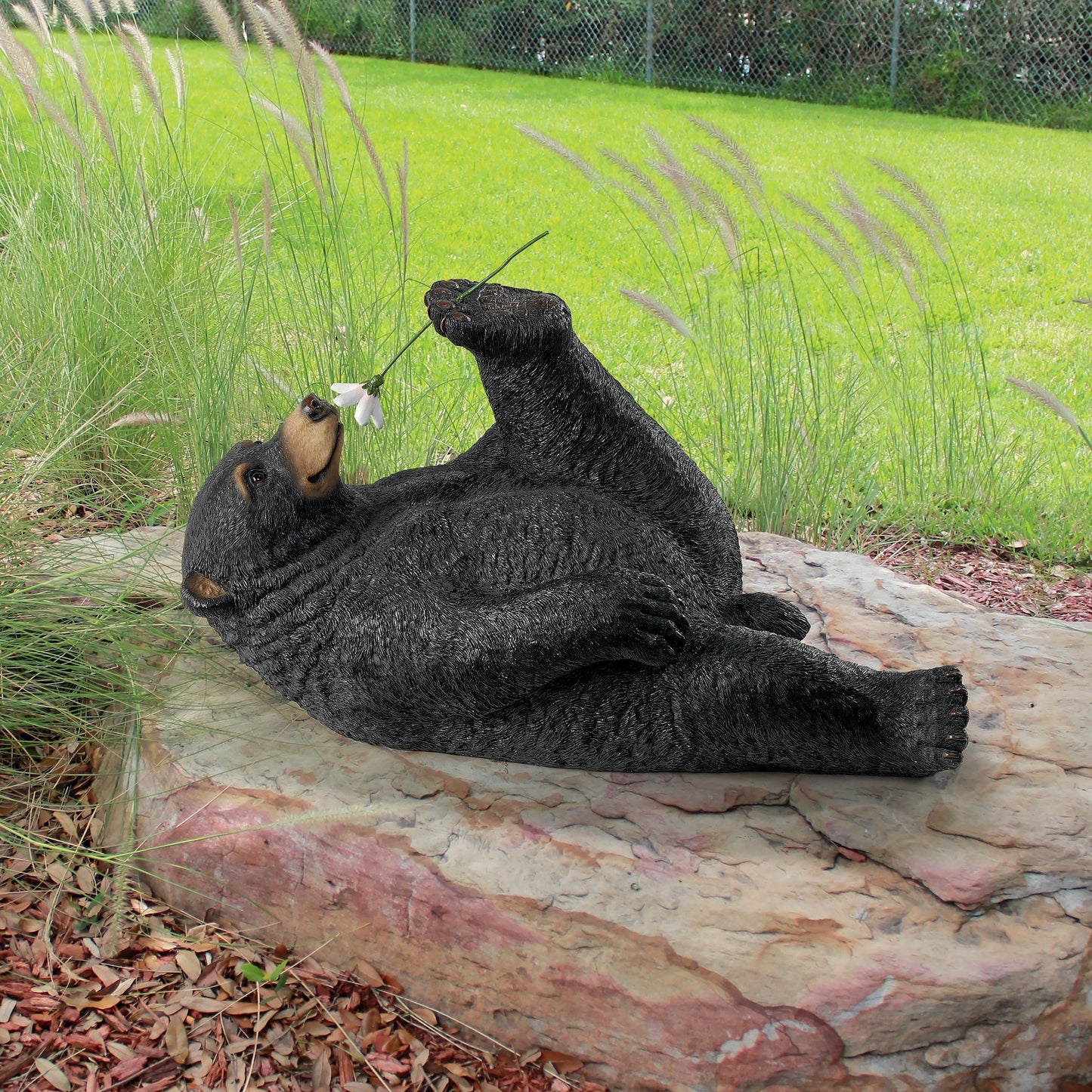 Design Toscano Smell The Flowers Garden Bear Statue - Black