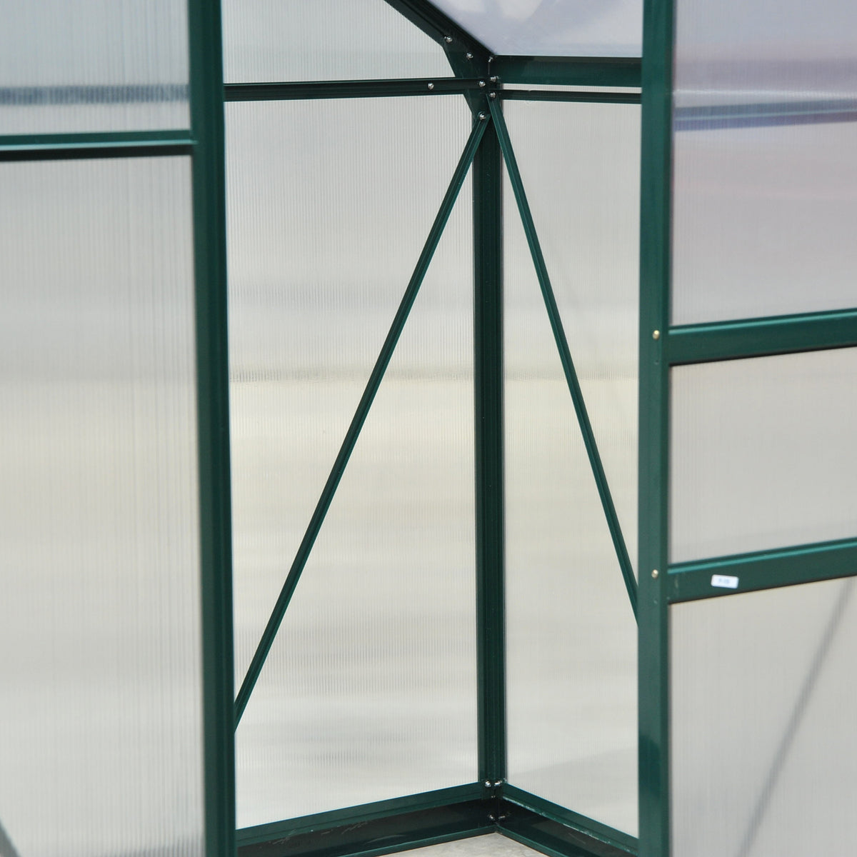 Outsunny 6 x 4ft Polycarbonate Greenhouse, Large Walk in Green House with Slide Door and Window, Garden Plants Grow House with Aluminium Frame and Foundation, Dark Green