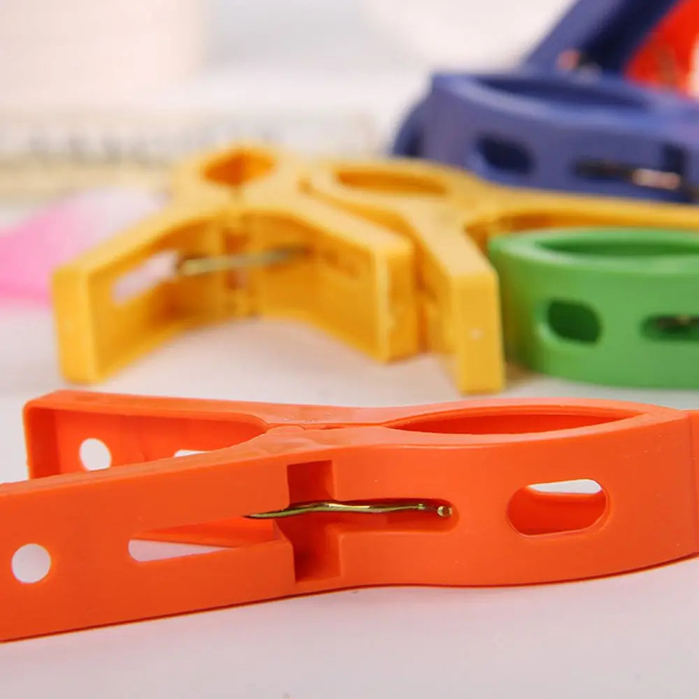 8ps/set Hanger Clips Large Plastic Windproof Beach Towel Clothes Pins Spring Clamp Clothespin Powerful Hot New Cheap Wholesale