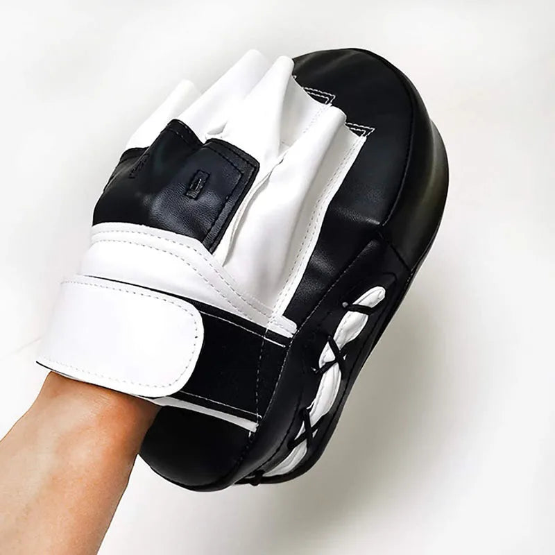1/2pcs Curved Boxing Bag Boxing Equipment Focus Punching Bags For Taekwondo Muay Thai Karate Adults Kids PU Training Paws Pads