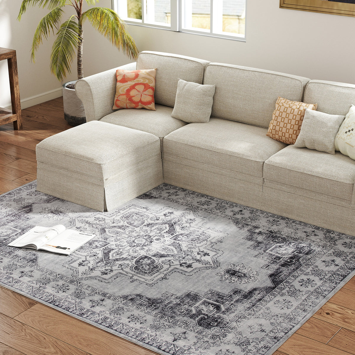 HOMCOM Vintage Area Rug, Non-Slip Washable Rug, Flannel Floor Carpet for Living Room, Bedroom, Dining Room, Home Office, 230 x 160 cm, Grey