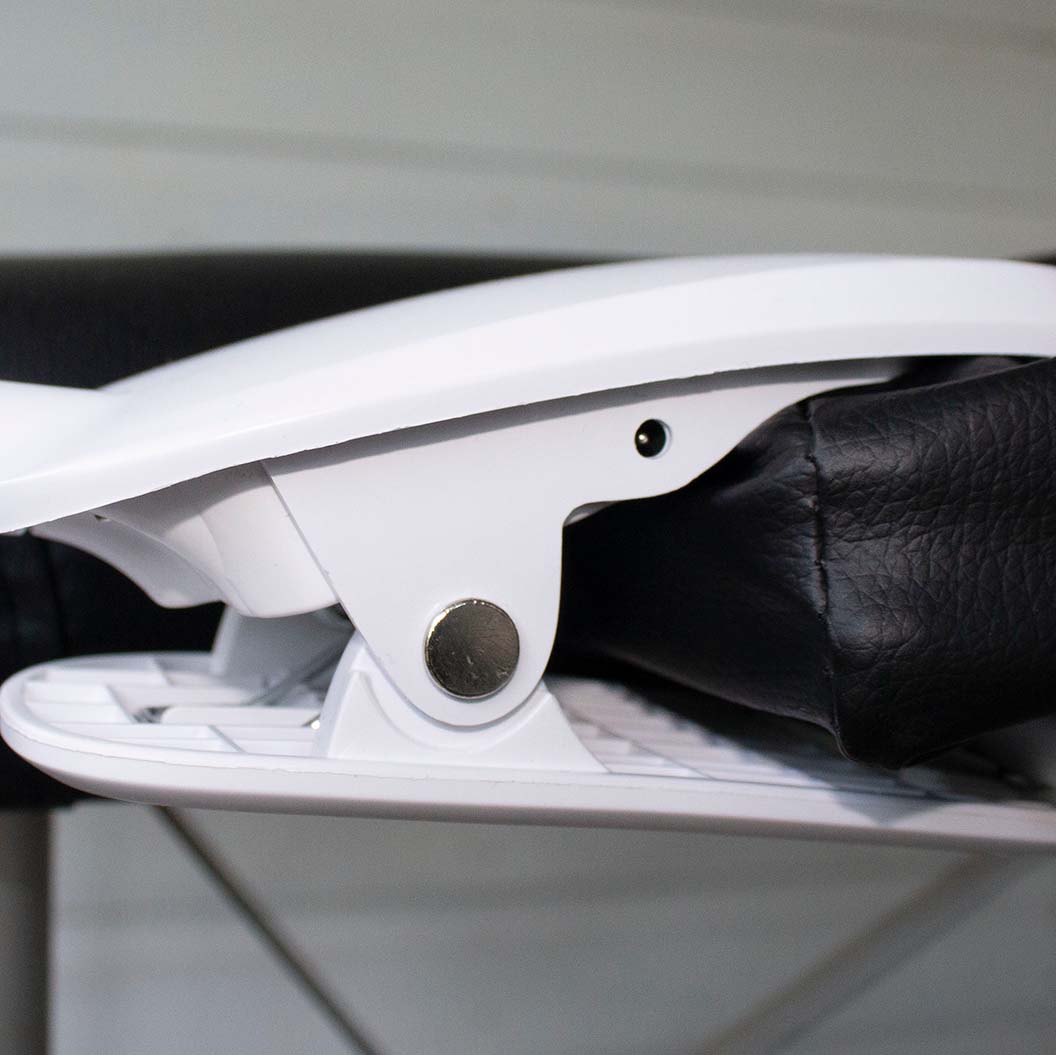 Clip on Magnifier Daylight LED