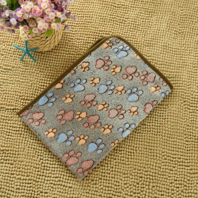 Cute Warm Pet Bed Mat Cover Towel 3 Sizes Handcrafted Cat Dog Fleece Soft Blanket for Small Medium Large dogs Puppy Pet Supplies