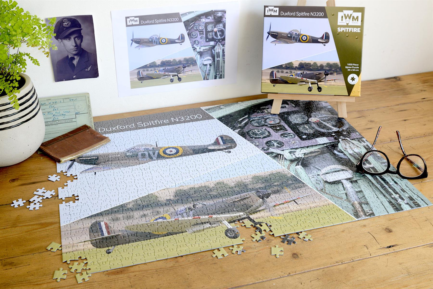 Imperial War Museum Spitfire 1000 Piece Jigsaw Puzzle