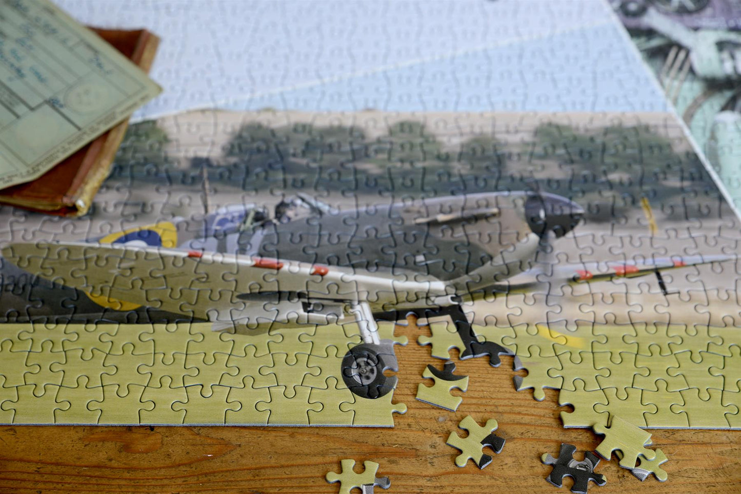 Imperial War Museum Spitfire 1000 Piece Jigsaw Puzzle