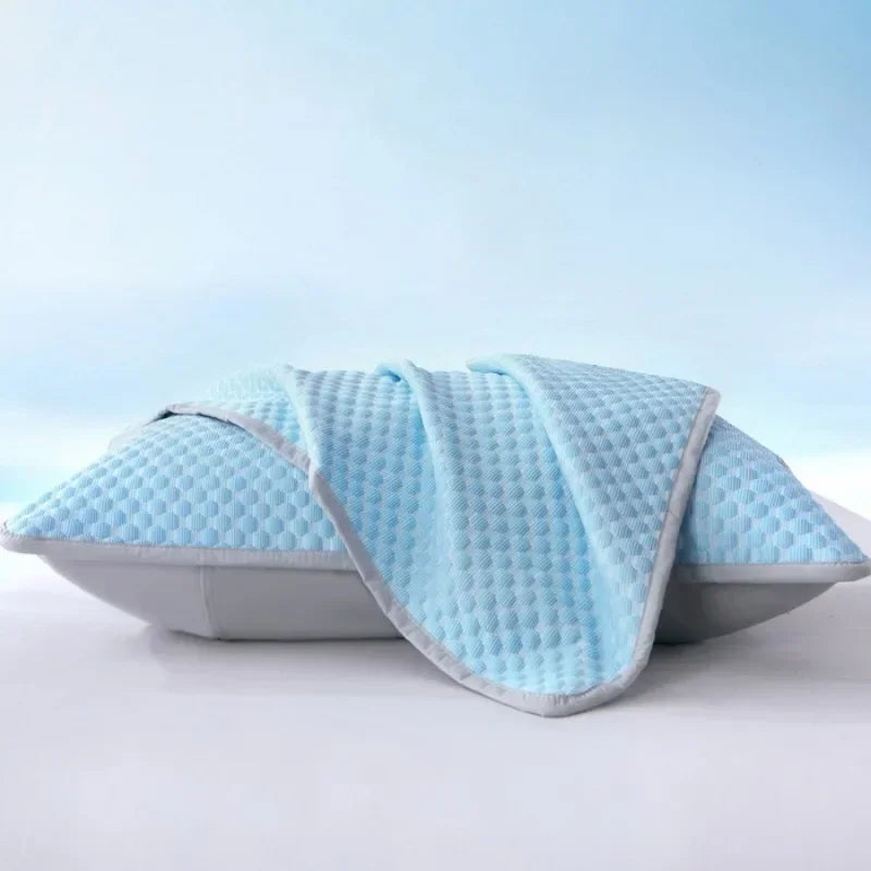 Summer Cooling Pillowcase Solid Color Ice Bean Bean Pillowcase Cool Feeling Air Conditioning Cover Washable  (No Pillow) 48x74cm