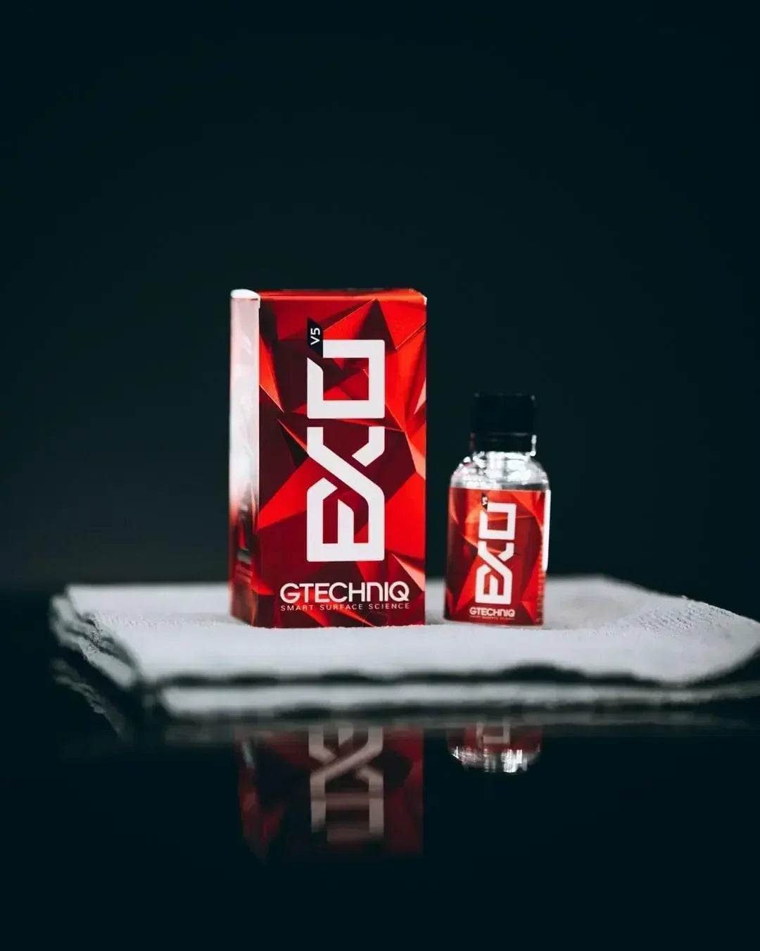 Gtechniq - EXO Ultra Durable Hydrophobic Coating v5 - Protect Your Paint, Add Gloss, Repel Contaminants, Get Rid of Water-Spots