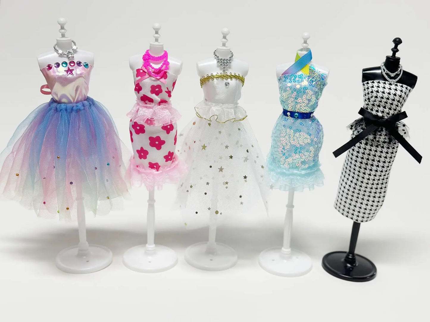 DIY Doll Clothes Craft Kit - Creative Gift for Kids, Handmade Art & Home Decoration