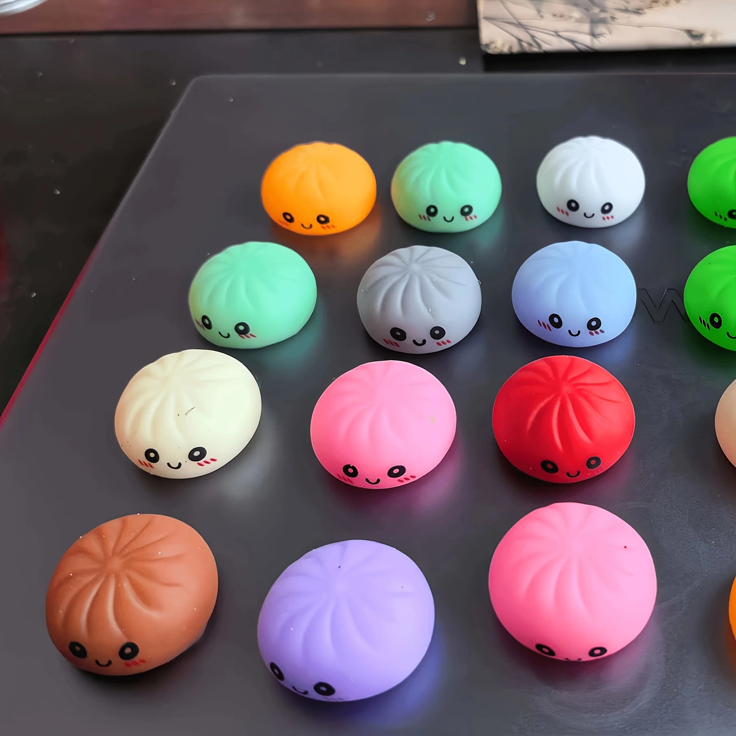 Hot Mini Dumpling Squishy Steamer Mysteries Dumplings Stress Relief Random Color Home OfficeDesk PartyGift Dumpling Squishy